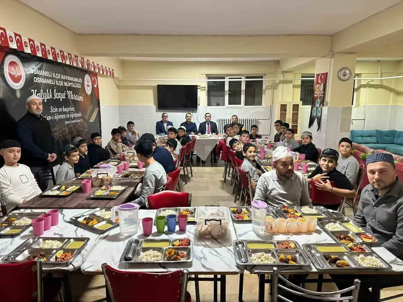 Osmaneli Kaymakamı Tahir Yılmaz Hafızlık Öğrencileriyle Yemekte Buluştu
