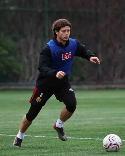 Eskişehirspor, Iğdır FK Karşılaşması İçin Çalışmalarını Sürdürüyor