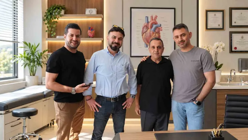 Gaziantep Özel Anka Hastanesi’nde Göğüs Kafesi Açılmadan Bypass Operasyonu