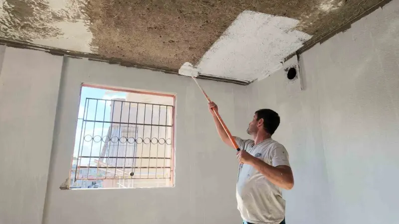 Osmaniye Belediyesi Yangında Zarar Gören Evleri Yeniden İnşa Ediyor