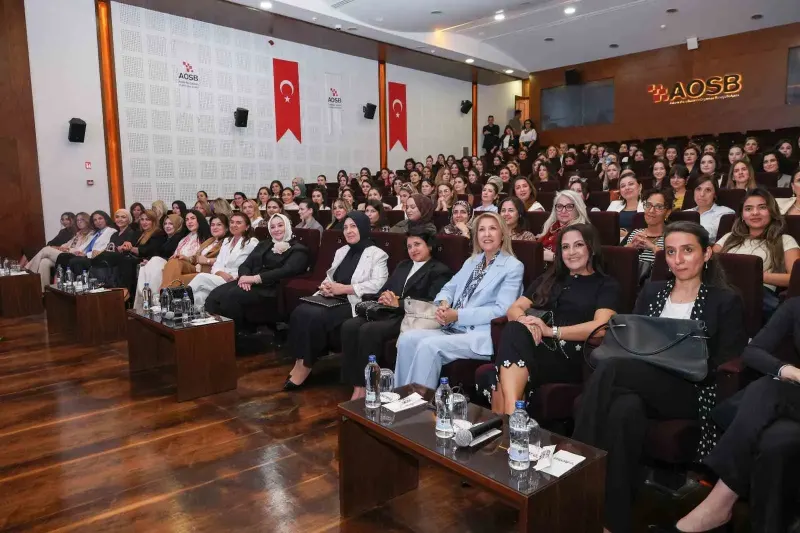 Adana OSB’de Kadın Liderliği ve Kişisel Marka Zirvesi Gerçekleştirildi