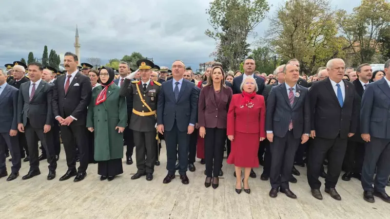 Tekirdağ'da 29 Ekim Cumhuriyet Bayramı Çelenk Sunma Töreni Düzenlendi