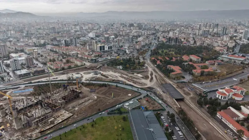 Kayseri’de Kartal Katlı Kavşağı Çalışmaları Yüzde 70 Seviyesine Ulaştı