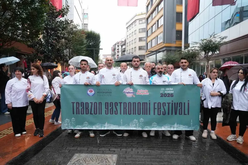 Trabzon Gastronomi Festivali Renkli Kortej Yürüyüşü İle Başladı