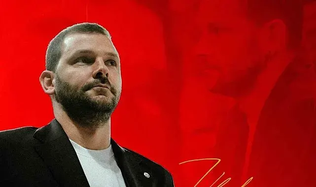 Galatasaray'da sportif direktör Vladimir Micov ile yollar ayrıldı