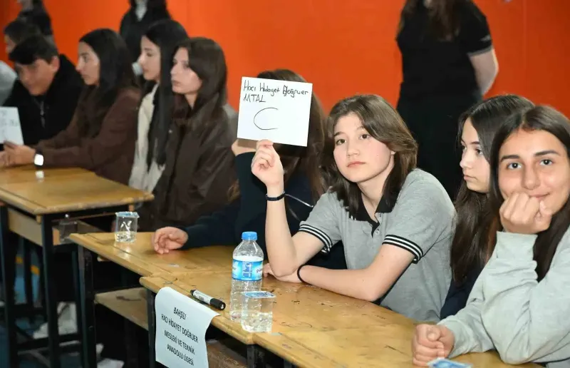Kırıkkale'de Düzenlenen Çevre Bilgi Yarışmasında Keskin Anadolu Lisesi Birinci Oldu