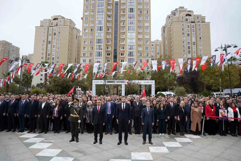 Ataşehir’de Cumhuriyet Bayramı Coşkusu Resmi Törenle Başladı