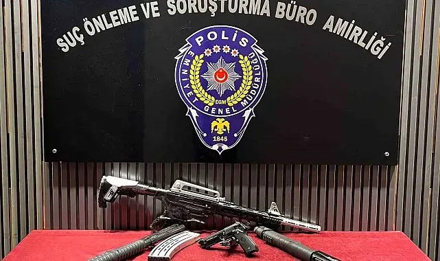 Gaziantep'te 4 afet ruhsatsız silah ele geçirildi: 2 gözaltı