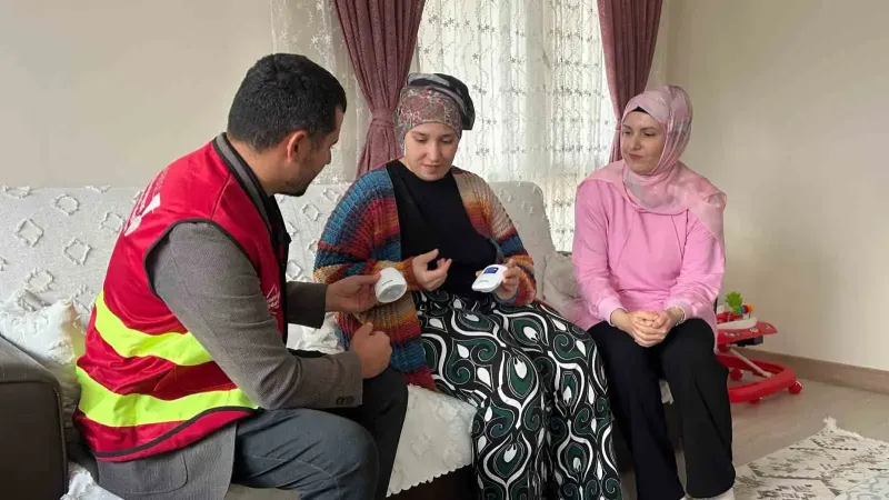 Kahramanmaraş'ta İşitme Engelli Ailelere Bebek Uyarı Cihazı Desteği