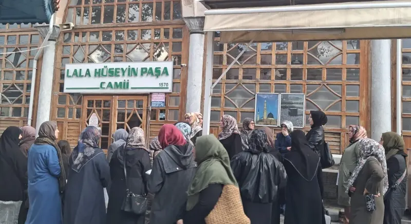 Kütahya Aile Derneği Üyelerinden Tarihi Mekanlara Anlamlı Ziyaret