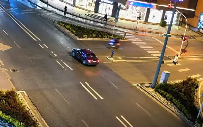 Düzce’de Otomobile Çarpan Motosiklet Sürücüsü Ön Camdan İçeri Girdi