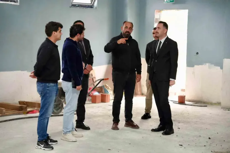 Üzümlü İlçesindeki Yeni Güreş Salonu İnşaatında İnceleme Yapıldı