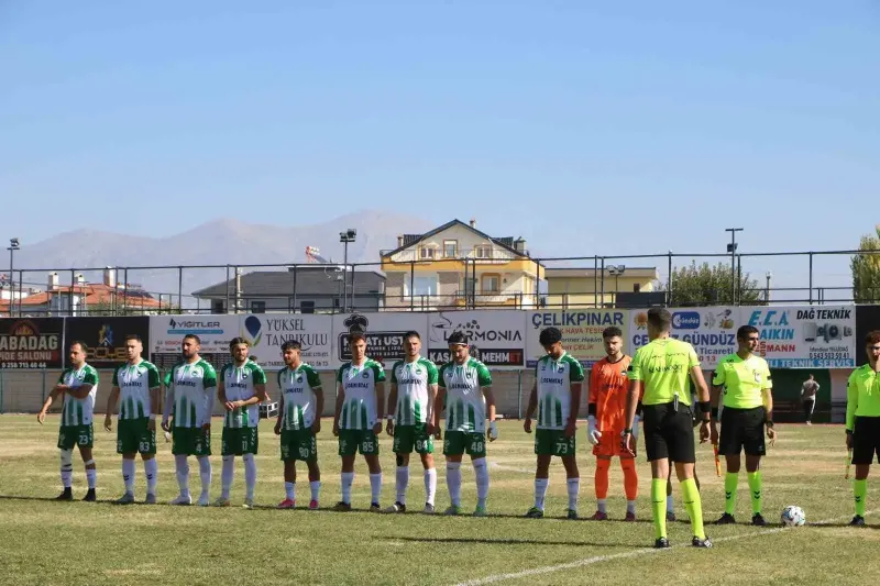 Yeşil Çivril Belediyespor Çakırköyspor Karşılaşması İçin Hazırlıklara Hız Verdi