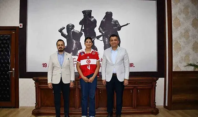 Dörtyollu Sena hentbol milli takımında memleketini temsil edecek