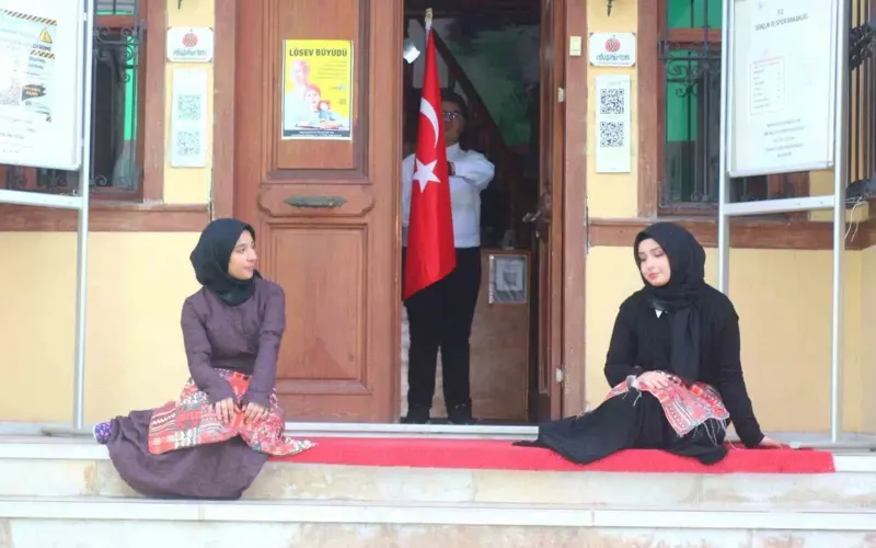 Eskişehir'de 29 Ekim Cumhuriyet Bayramı Tiyatro Gösterisiyle Kutlandı