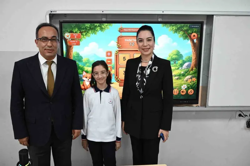 Aydın Gazipaşa Ortaokulu'nda Yeni EBA Platformu Tantıldı