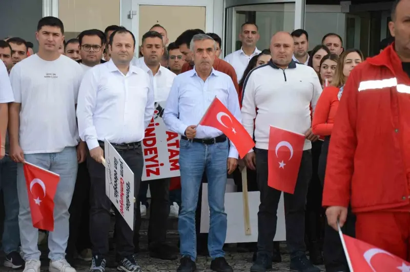 Gedik Piliç Çalışanlarından 29 Ekim Cumhuriyet Bayramı'na Coşkulu Kutlama