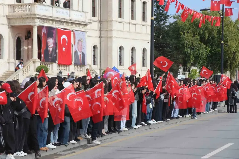 Sivas'ta Cumhuriyet Bayramı'nın 103. Yılı Büyük Bir Coşkuyla Kutlandı
