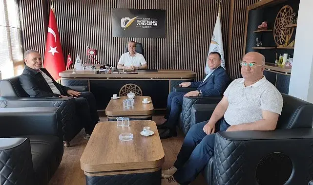 Çakmak'tan Kahta Gazeteciler ve Yazarlar Cemiyeti'ne ziyaret