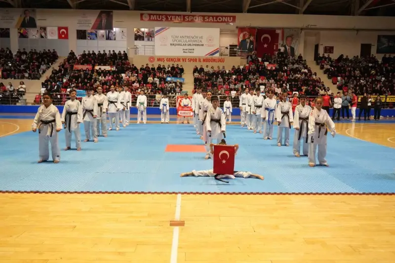 Muş’ta Cumhuriyet’in 103. Yıl Dönümü Coşkuyla Kutlandı