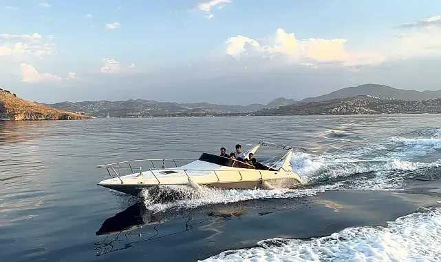 Bodrum açıklarında 18 düzensiz göçmen yakalandı: 2 gözaltı