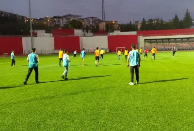 Şırnak'ta Koruma Altındaki Çocuklar Halı Saçta Futbol Maçıyla Buluştu