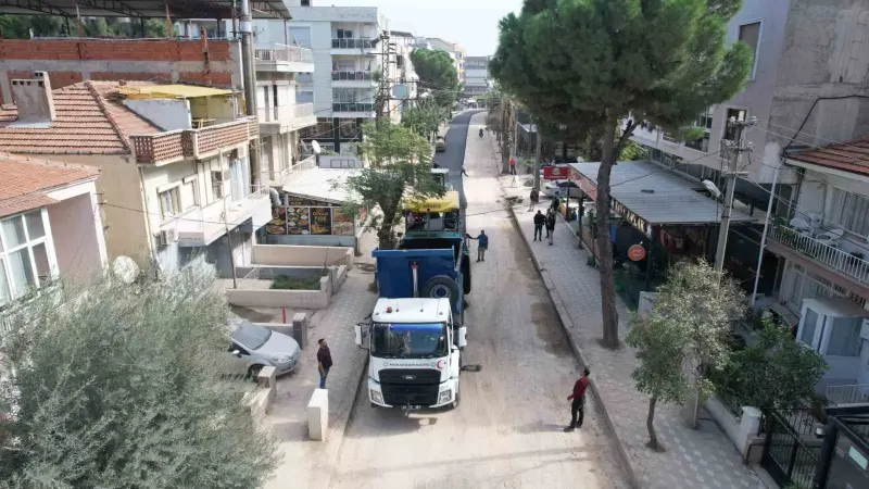 Turgutlu Türkmen Yolu'nda Sıcak Asfalt Çalışmaları Başlatıldı