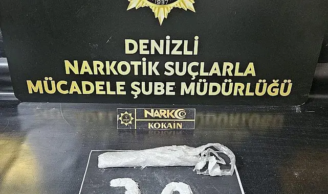Denizli'ye 101 gram kokain getiren 4 şüpheliden 2'si tutuklandı