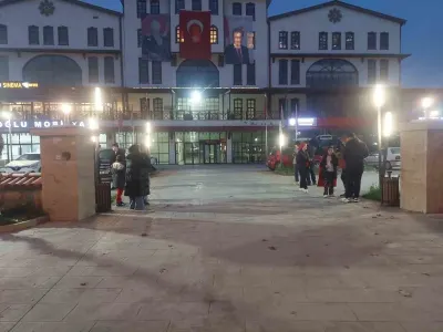 Sinop Boyabat'ta 29 Ekim Fener Alayı Yürüyüşü Olumsuz Hava Nedeniyle İptal Edildi