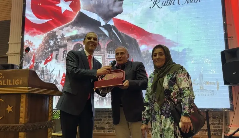 Iğdır Valisi Taşolar Bisikletli Vatandaşı Resepsiyonda Ağırladı