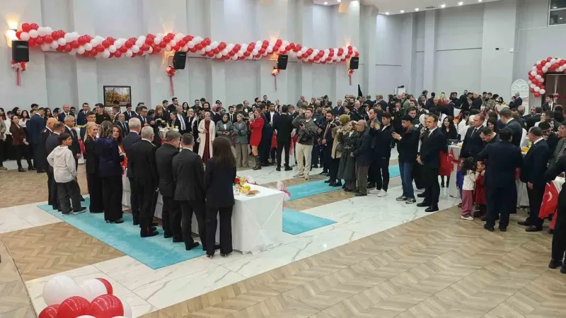 Muş’ta Cumhuriyet Bayramı’nın 103’üncü Yıl Dönümü Coşkuyla Kutlandı