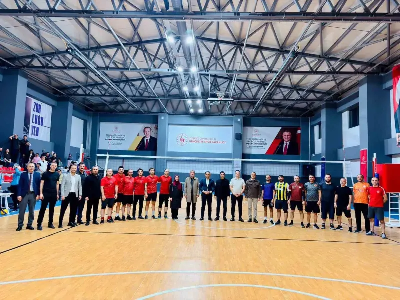 Bilecik Gölpazarı'nda Düzenlenen Voleybol Turnuvasında Şampiyonluk Coşkusu Yaşandı
