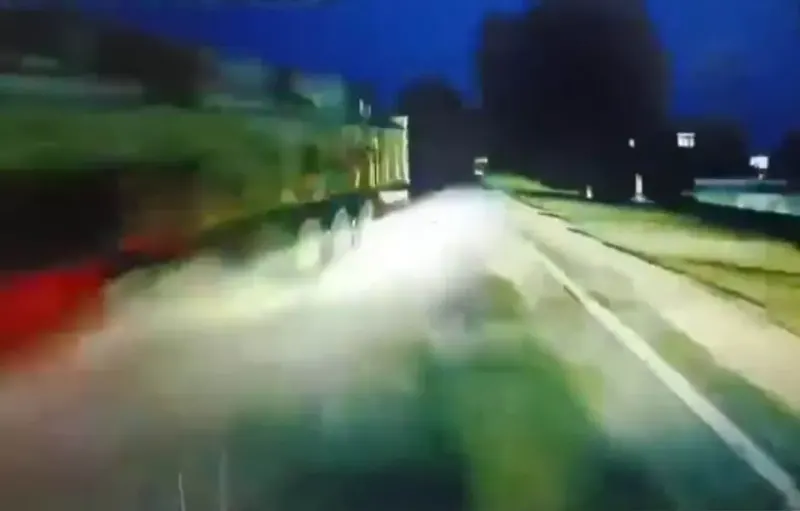 Şırnak'ta Yolcu Otobüsü ile Tırın Çarpıştığı Kaza Anı Kamerada