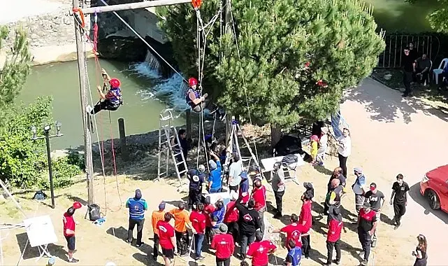 Afet kahramanları eğitim kampında buluştu