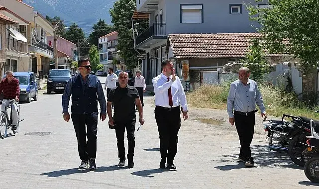 Çivril'de ulaşımı konforlu hale getirmek için çalışmalar devam ediyor