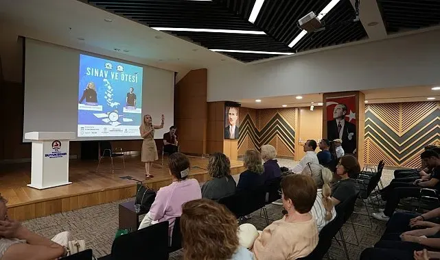 Sınav ve Ötesi programı gençlere rehber oldu