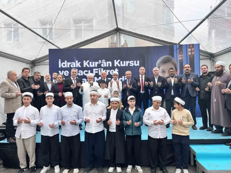 Ümraniye'de Hacı Fikret Canbaz Mescidi Ve İdrak Kur'an Kursu Törenle Açıldı