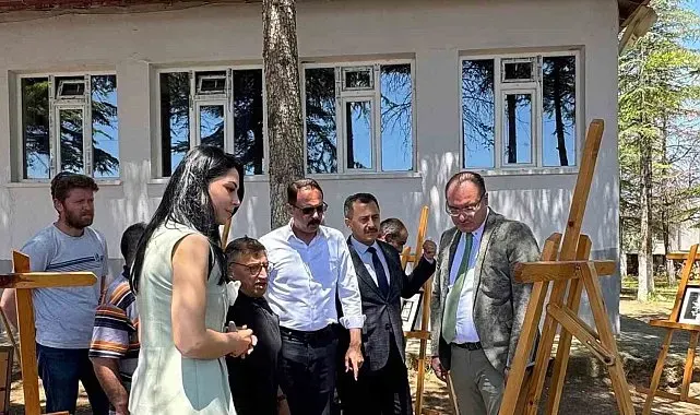 Resim sergisi büyük ilgi gördü