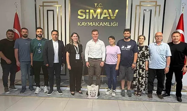 Simav Kaymakamı Karaloğlu, Yunanistanlı uzman ve öğretmenleri kabul etti