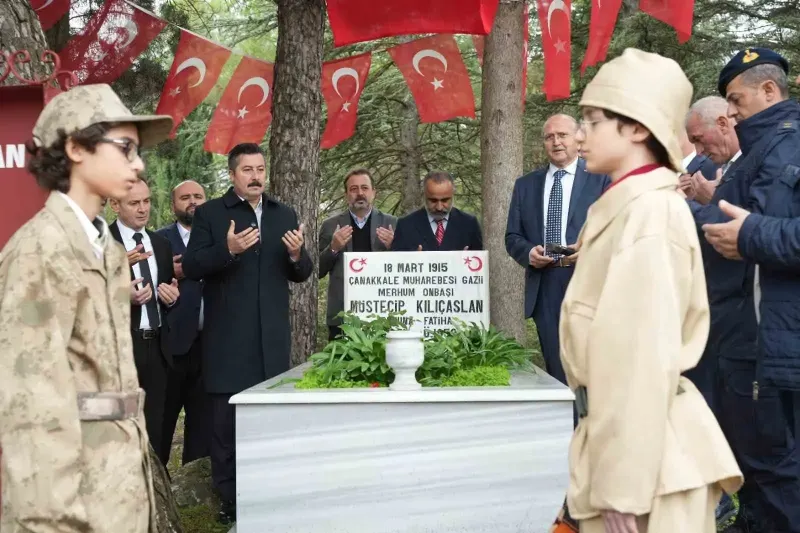 Çanakkale Kahramanı Müstecip Onbaşı Kabri Başında Anıldı