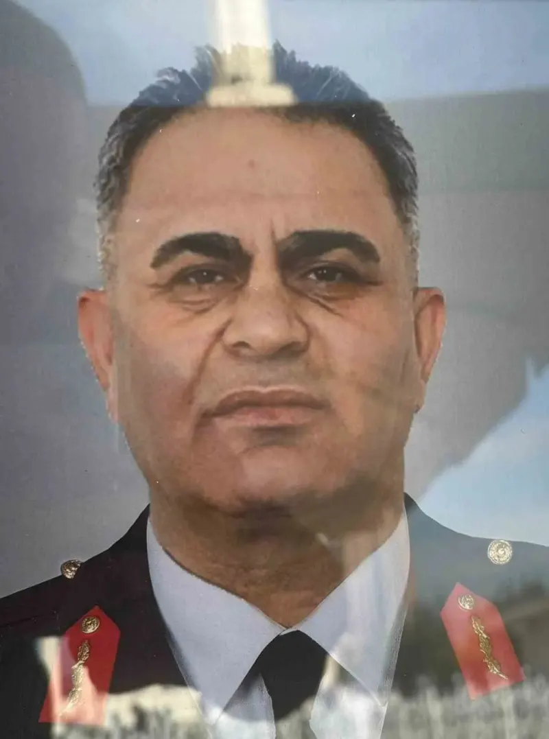 Eski Devlet Bakanı Ünal Erkan ve Emekli Tuğgeneral Gökhan Şahin Ankara'da Toprağa Verildi