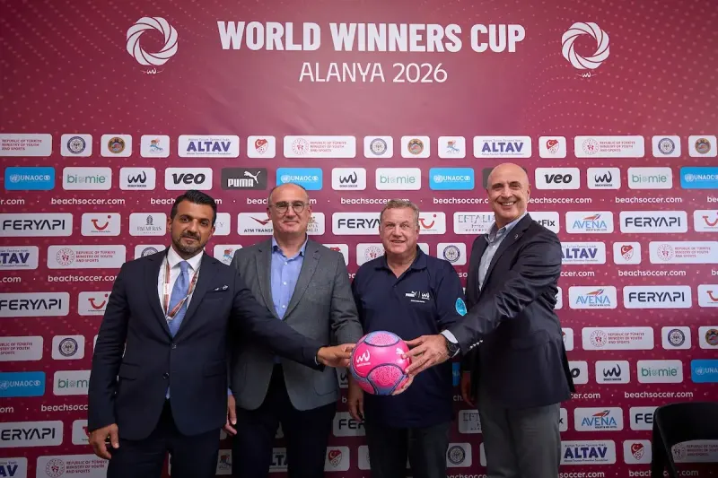 Alanya Uluslararası Plaj Futbolu Organizasyonuyla Spor Turizminde Öne Çıkıyor