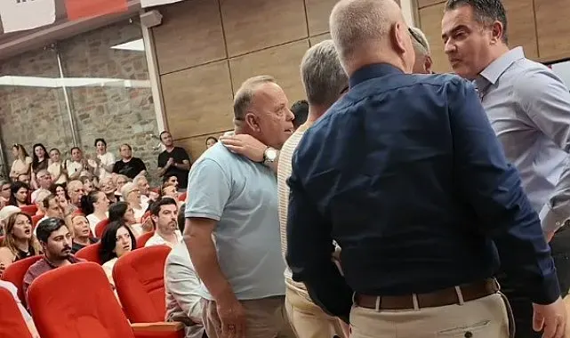 CHP'nin Birlik ve Beraberlik toplantısından ayrılan Başkan Arıcı'dan açıklama