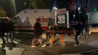 Erzincan'da Otomobil İle Motosiklet Çarpıştı: Bir Yaralı