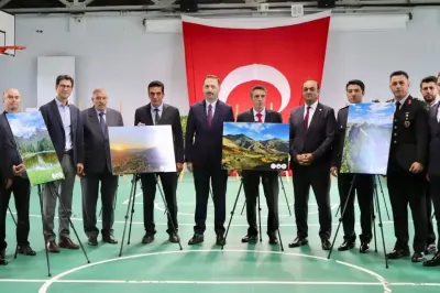 Erzincan Üzümlü'de Cumhuriyet Coşkusu Fotoğraf Sergisiyle Taçlandı