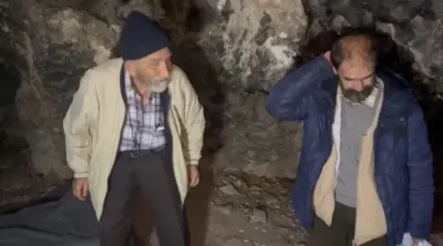 Uludağ'daki Mağarada Yaşayan Adamın Yıllar Sonra Babasıyla Duygusal Buluşması
