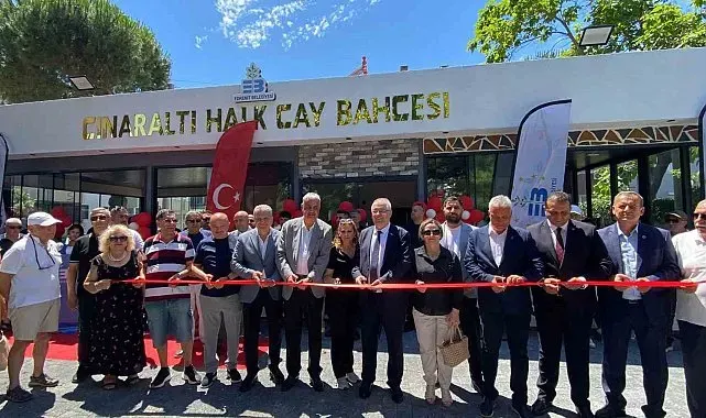 Edremit'te Kent Lokantası, Kent Kafe ve Halk Çay Bahçesi hizmete açıldı