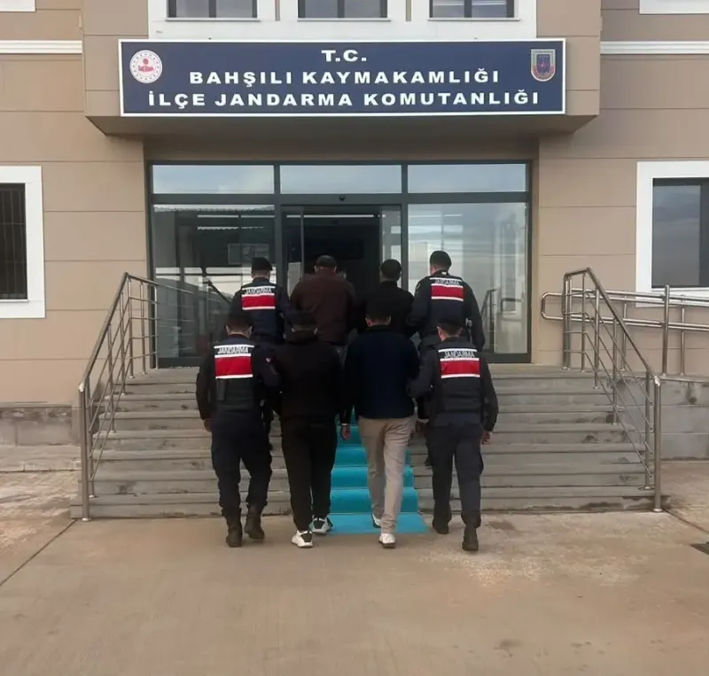 Kırıkkale'de Düzenlenen Uyuşturucu Operasyonunda Dört Kişi Tutuklandı