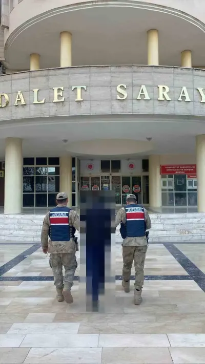 Şanlıurfa'da Kesinleşmiş Hapis Cezası Bulunan Uyuşturucu Hükümlüsü Yakalandı
