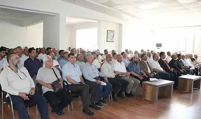 Elazığ'da Kur'an kursu öğreticileri ve din görevlilerine eğitim